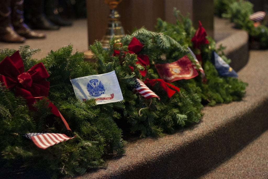 Community Honors Veterans In Wreath-laying Ceremony - Casper, WY Oil ...