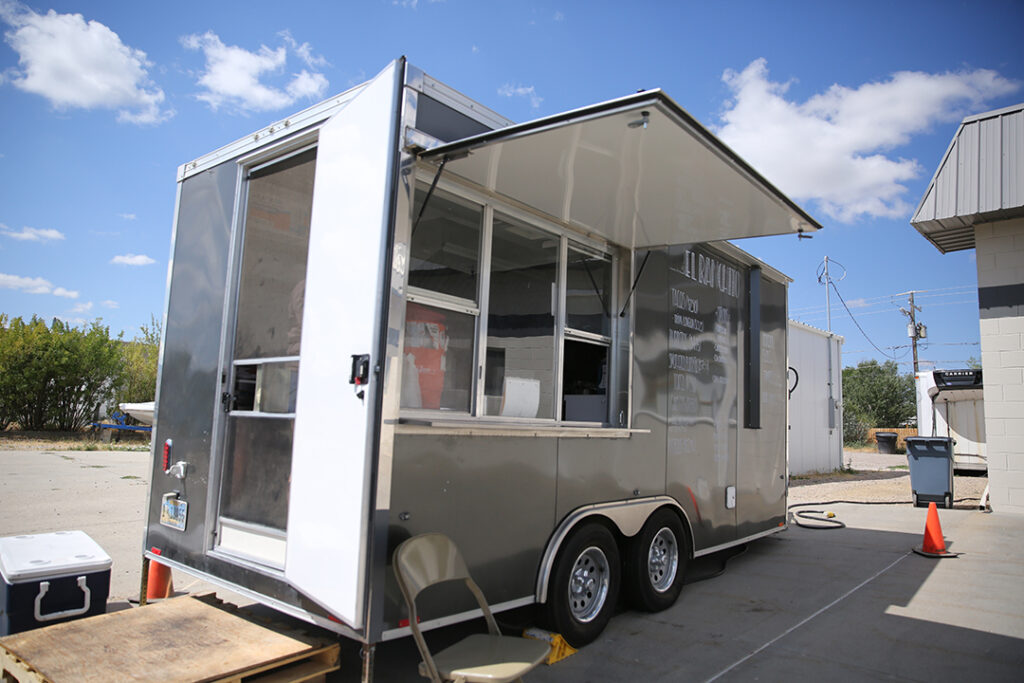 Casper's food options grow as El Ranchito food truck dishes tacos ...