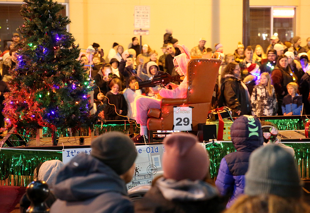 Parade seeking floats, volunteers for 'Christmas Past, Present & Future