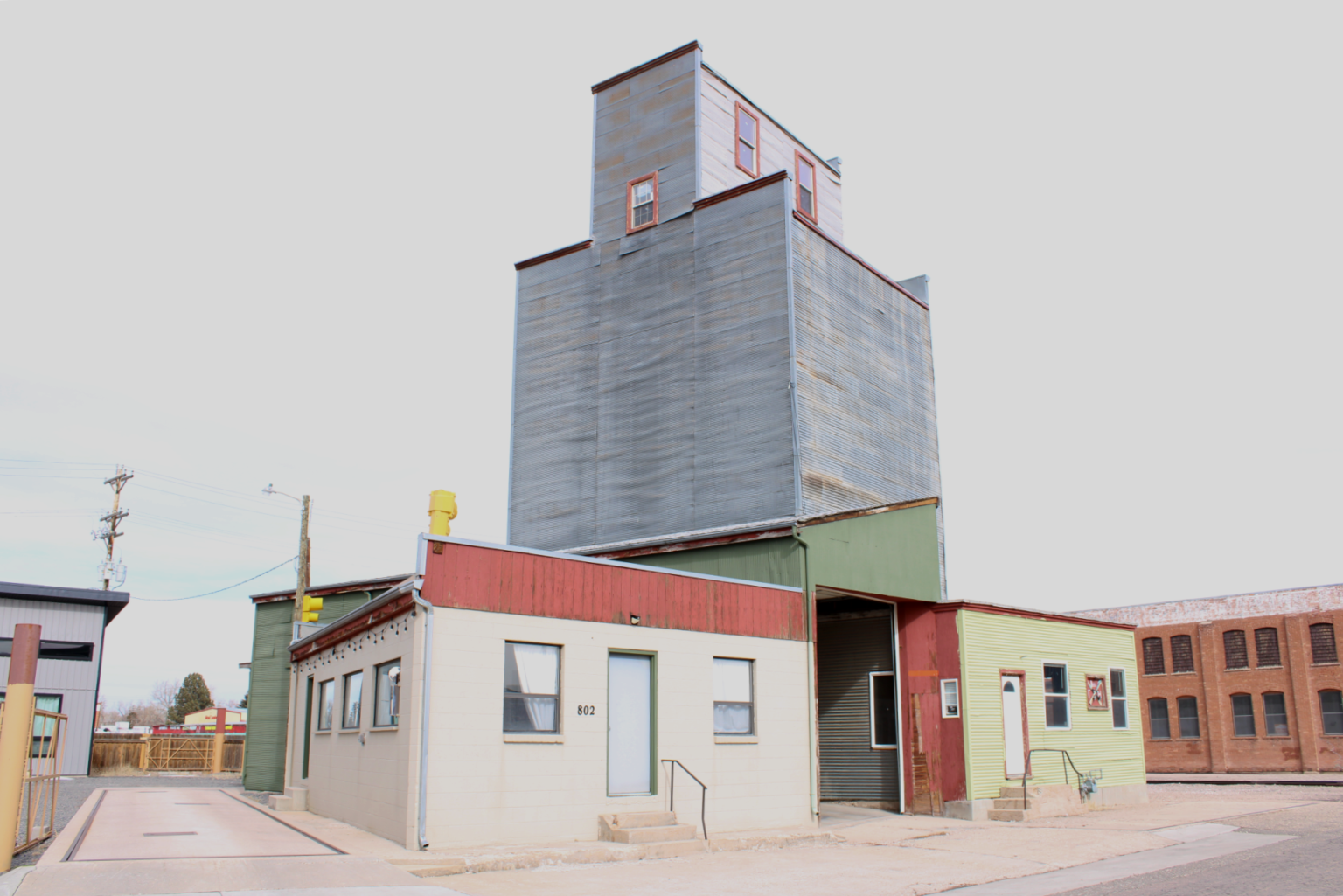 Cheyenne entrepreneurs hope to convert century-old grain elevator into ...