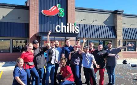 (photos) Chili's Restaurant In Evansville Hosts Grand Opening Monday 